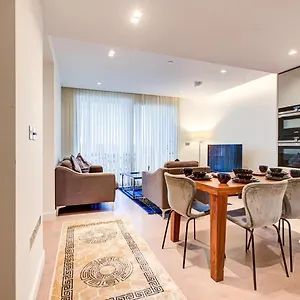 Edgware Road Luxury * London