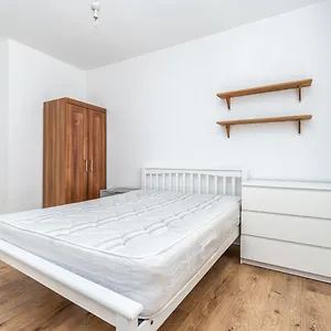 Guest house Shared In Hackney London