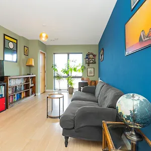 Spacious 1br Flat, 4 Min To Streatham Hill Station