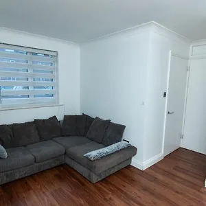 Apartment Tranquil In Edmonton *