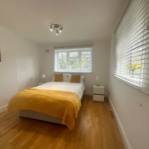 Lovely Great Location! Apartment