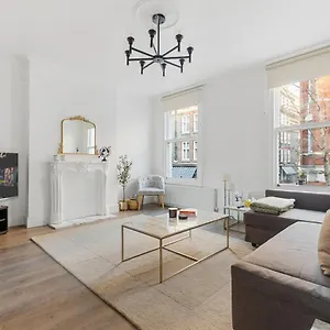 2bed 3bath Family Flat In Sw1p - 6ppl Apartment