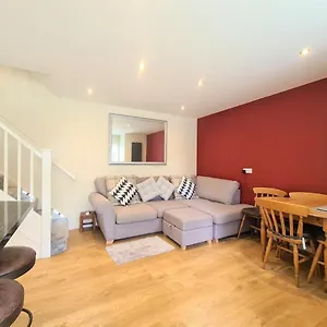 1 Bed Terraced House * Ruislip
