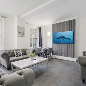 Elegant 2-bedroom In Prime Marble Arch 23gm London