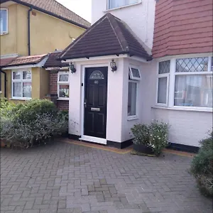 Brookdene Homestay *
