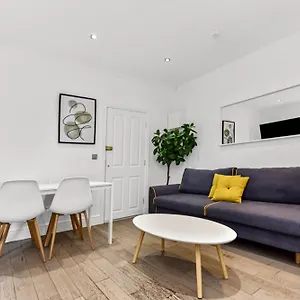 Central, Modern 1 Bed In Kennington, Sleeps 4 Apartment London