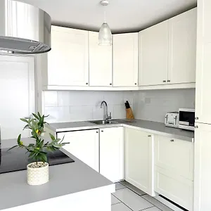 Fab 3-Bed 2-Bath Oxford Street, Regents Park, Fitzrovia W1 Apartman *