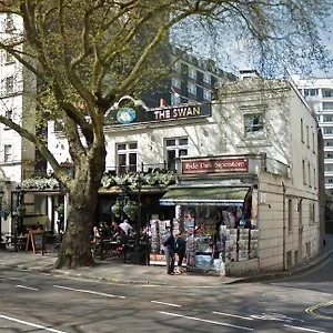 Hyde Park Terrace * London