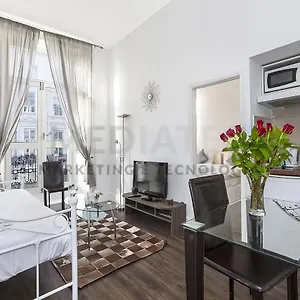 St. George'S Apartments *