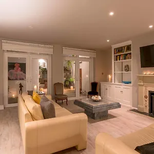 Stunning House In Chelsea By 5starstay Holiday home