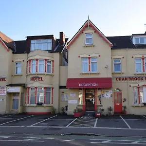 Hotel Cranbrook 2*