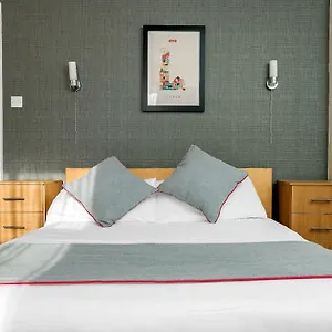 Hotel Flexistay Tulsi 3*