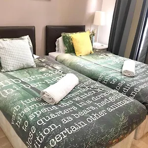 Apartment 2 Bedrooms With View Balcony And Wifi At Greater