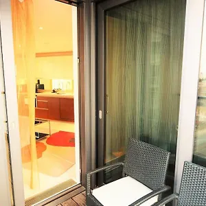 Hotel Zen - Excel O2 Arena